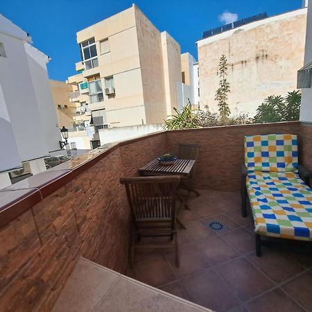 Apartamento Lola 1 ネルハ エクステリア 写真
