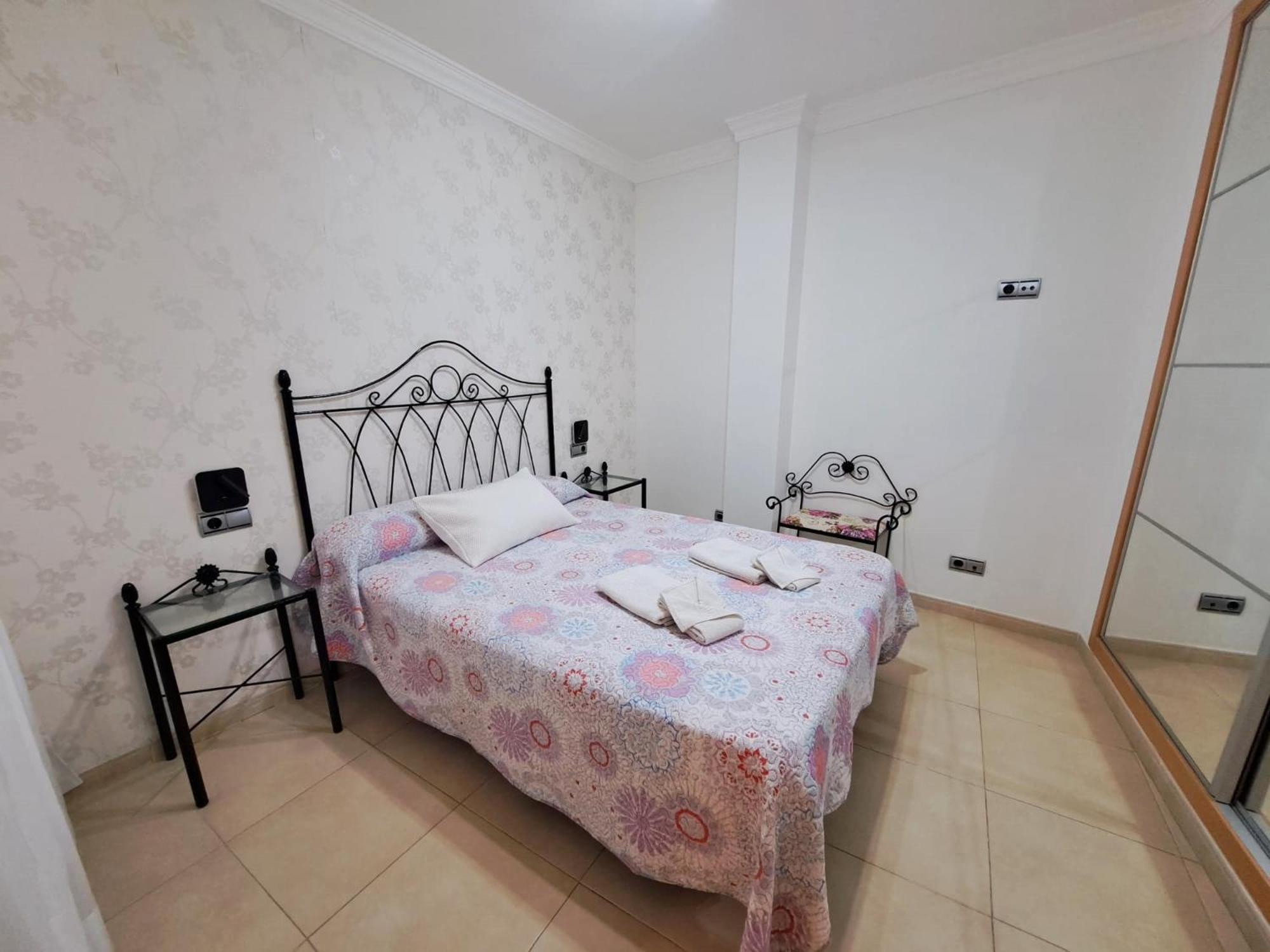 Apartamento Lola 1 ネルハ エクステリア 写真